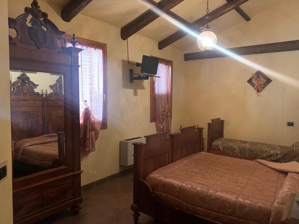 B&B Dal Fiocinino Comacchio Exteriér fotografie